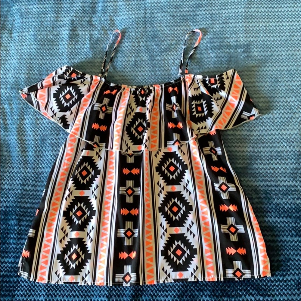5/$15 Cold shoulder tank with Aztec print
